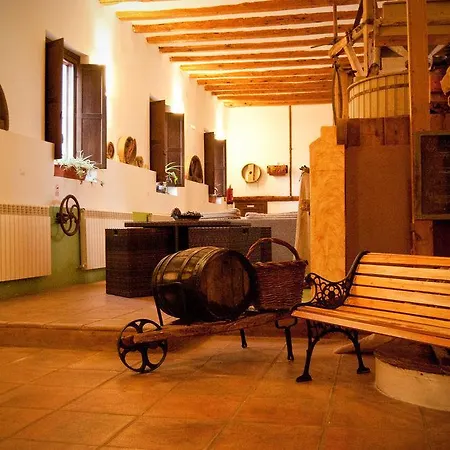 Hotel Molino Bajo 2*