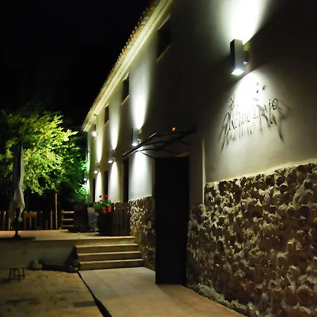 Hotel Molino Bajo 2*