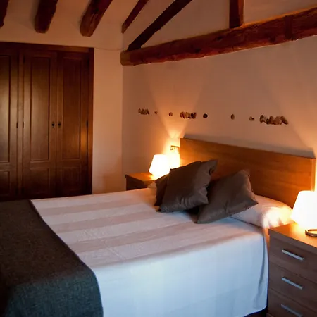 Molino Bajo Hotel 2*