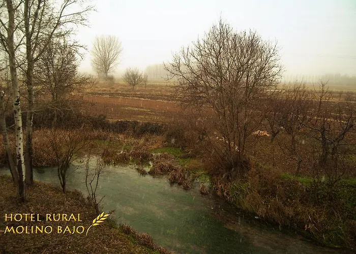 Molino Bajo Hotell