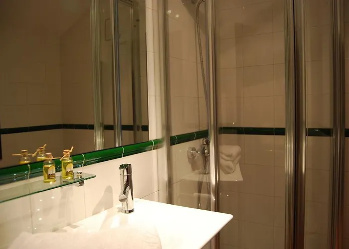 Molino Bajo Hotel 2*